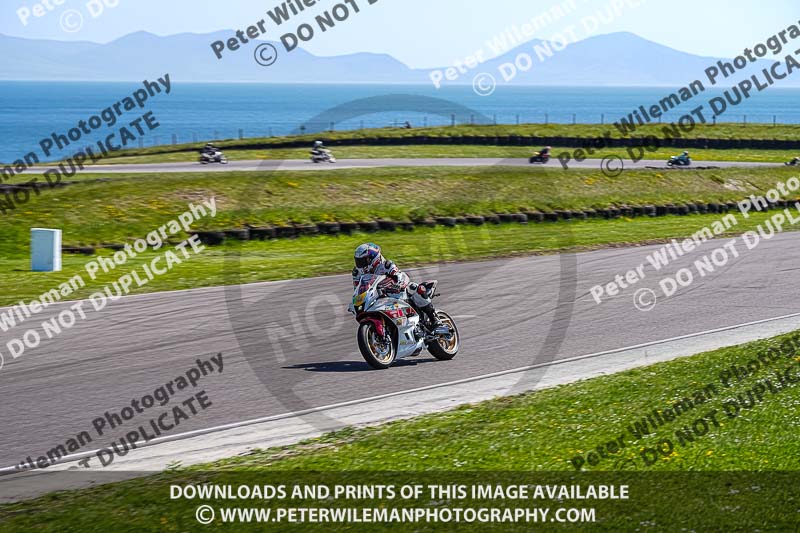 anglesey no limits trackday;anglesey photographs;anglesey trackday photographs;enduro digital images;event digital images;eventdigitalimages;no limits trackdays;peter wileman photography;racing digital images;trac mon;trackday digital images;trackday photos;ty croes